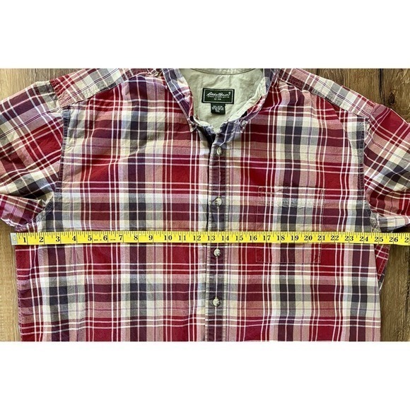 Eddie Bauer Men's Button Down Shirt Size XXL SS Red, Brown plaid EUC - Picture 3 of 8
